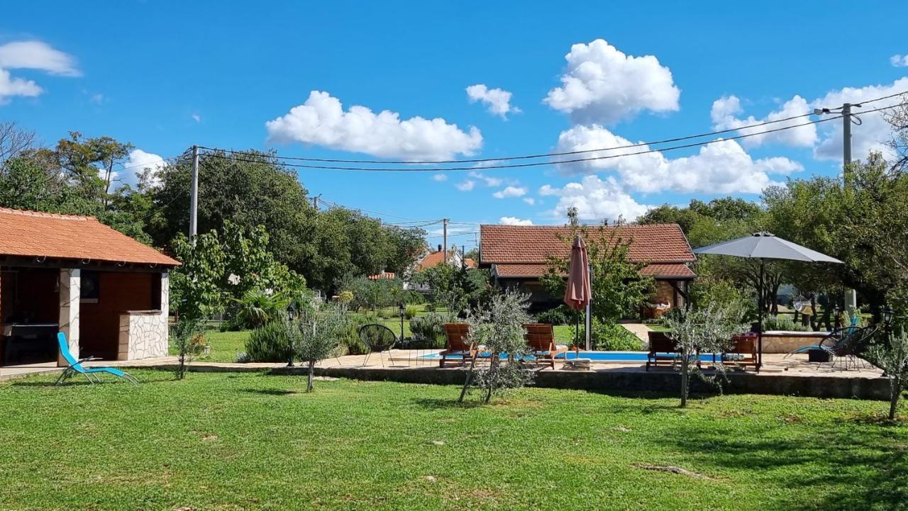 Villa Stone Medal Drniš Eksteriør bilde